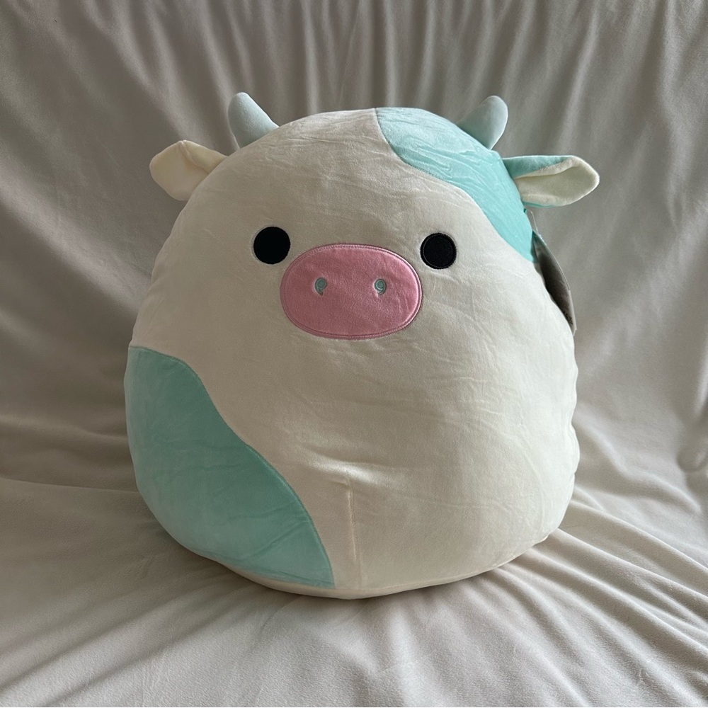 16” Belena the Blue and White Cow Squishmallow BNWT